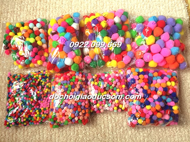 Pompom bịch to nhiều loại