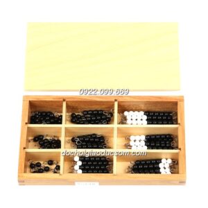 Bộ hạt cườm đen trắng có hộp - Giáo cụ Montessori