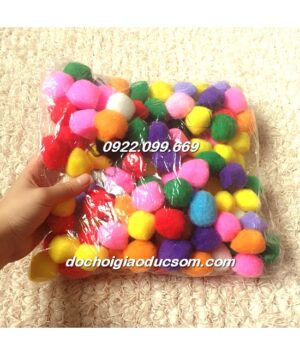 Pompom bịch to nhiều loại