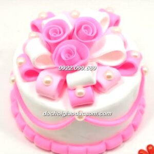 Tạo hình nghệ thuật bánh sinh nhật bằng đất nặn