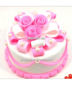 Tạo hình nghệ thuật bánh sinh nhật bằng đất nặn